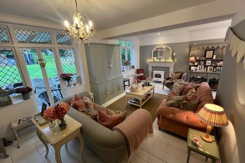4 bedroom detached house for sale, Kings Road, Clevedon