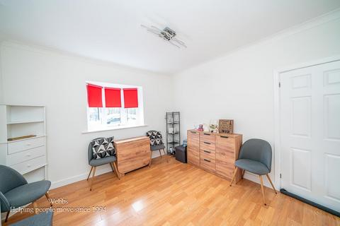 2 bedroom end of terrace house for sale, Wimblebury Road, Cannock WS12