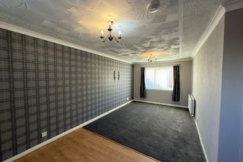 2 bedroom terraced house to rent, Queensdale Road, Larkhall ML9