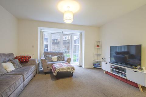 3 bedroom terraced house for sale, Peary Mead, Dartford DA1