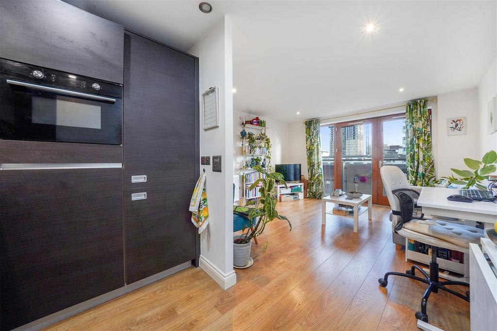 Flat 12, Pryce House - Jhx0 Ss TJZan A9 WX1ee E9.jpg