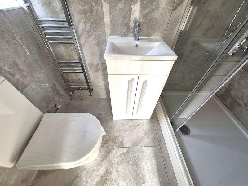 Ensuite Shower Room