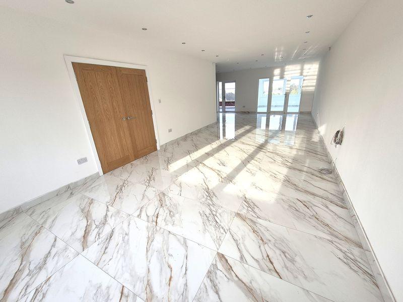 Lounge Dining Room