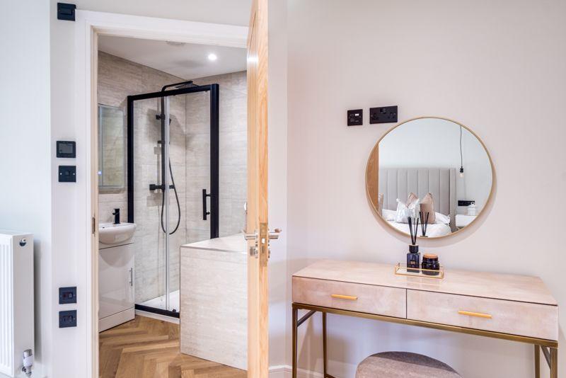 Ensuite Shower Room
