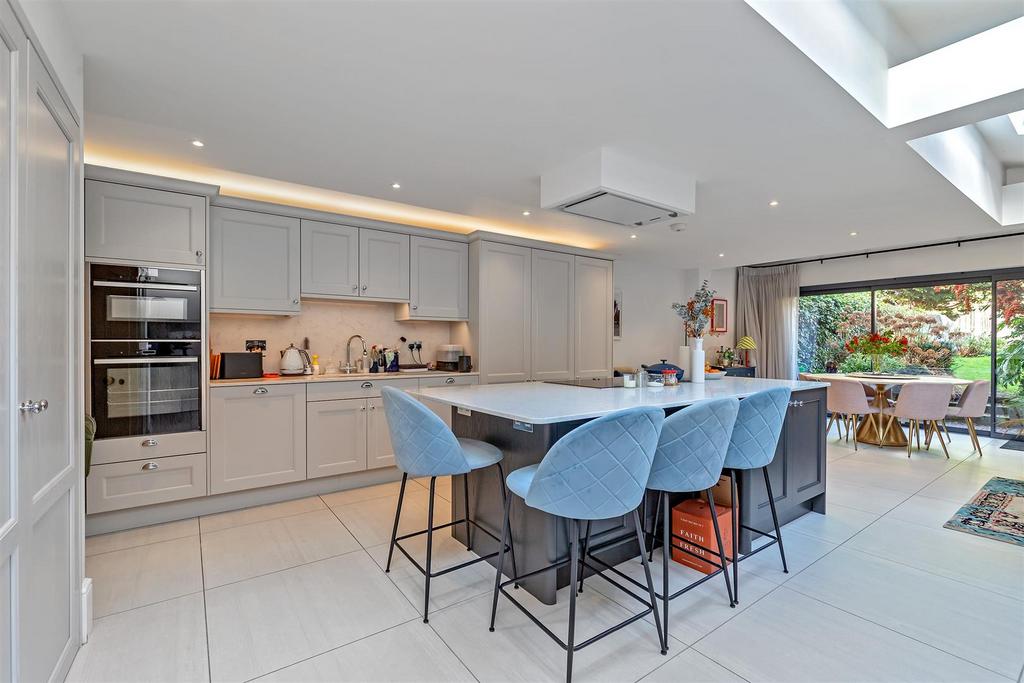 38 Ramsbury Road-21.jpg