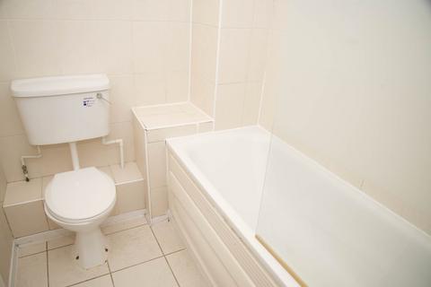 Studio to rent, seperate
