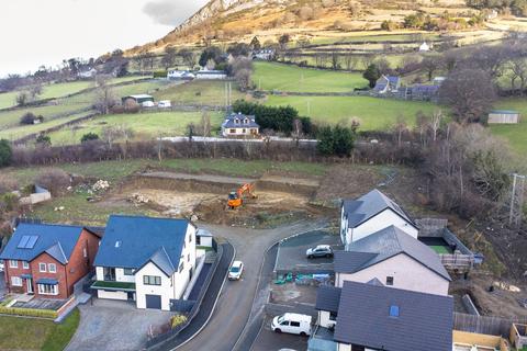 Detached house for sale, Cae America, Llanfairfechan, Conwy, LL33