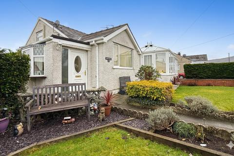 2 bedroom bungalow for sale, Glanffynnon, Llanrug, Caernarfon, Gwynedd, LL55