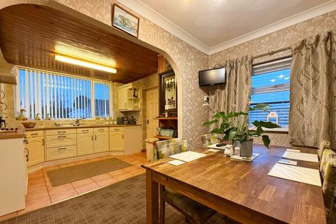 2 bedroom bungalow for sale, Glanffynnon, Llanrug, Caernarfon, Gwynedd, LL55