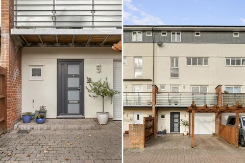undefined, Davidson Close, Southampton SO45
