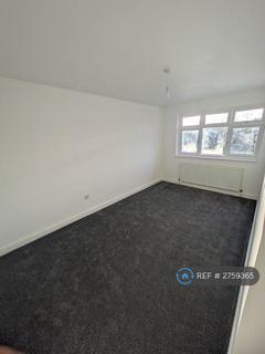 3 bedroom end of terrace house to rent, Leathers Lane, Liverpool, L26