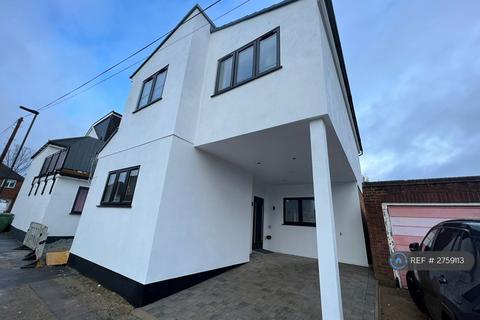 3 bedroom detached house to rent, Clifton Road, Welling, DA16