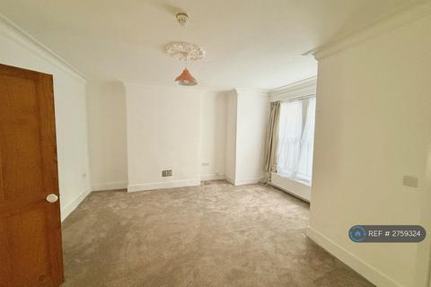 1 bedroom flat to rent, Ashford Rd, Plymouth, PL4