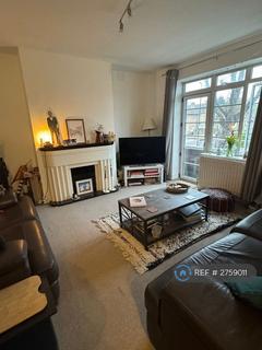 3 bedroom flat to rent, North Hill, Highgate, N6