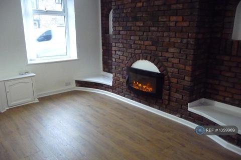 2 bedroom terraced house to rent, Market Street, Whitworth, Rochdale, OL12