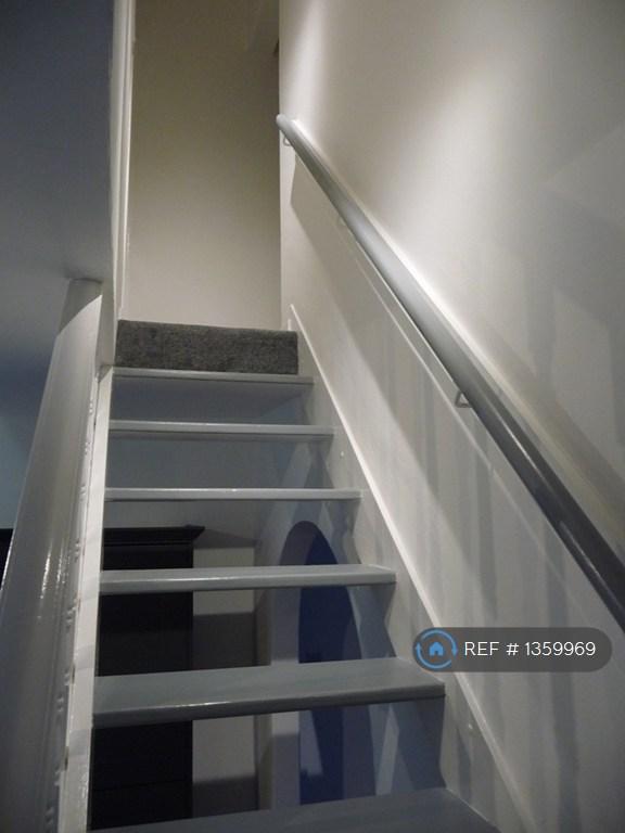 Stairs Up