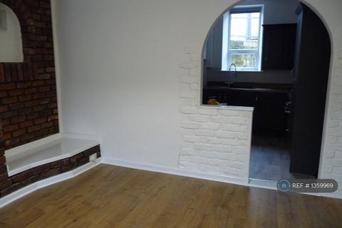 2 bedroom terraced house to rent, Market Street, Whitworth, Rochdale, OL12