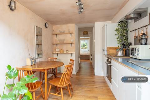 1 bedroom flat to rent, Daneville Road, London, SE5