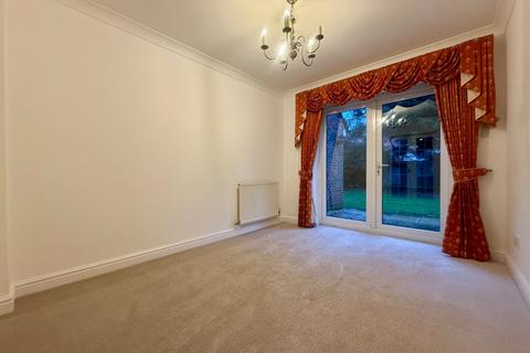 undefined, Hirdemonsway, Shirley, Solihull, West Midlands, B90