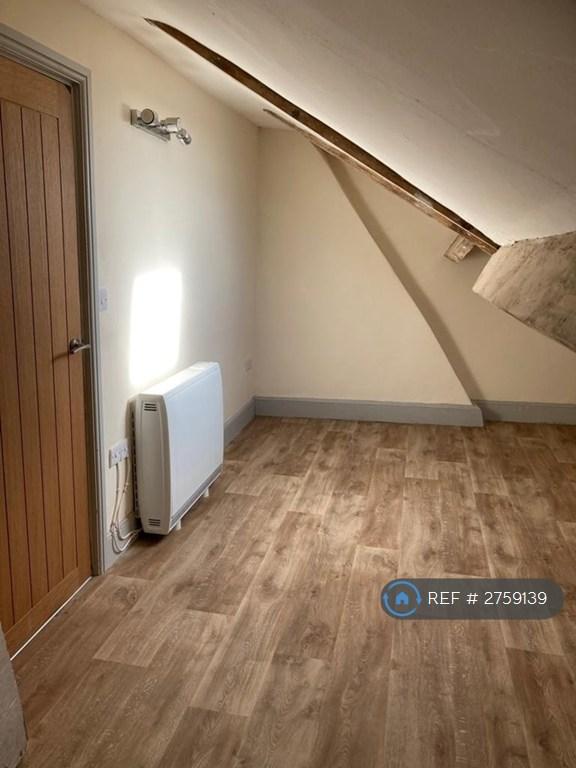 Second Room With Restricted Headroom