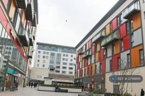 2 bedroom flat to rent, Ramsey House, Wembley, HA9