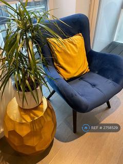 1 bedroom flat to rent, Large One Bedroom  King's Cross, King's Cross, N7