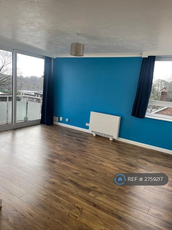 Front Room 6.44x8.25m