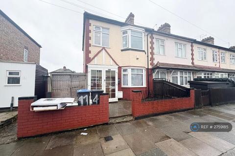 3 bedroom semi-detached house to rent, Cornwallis Avenue, London, N9