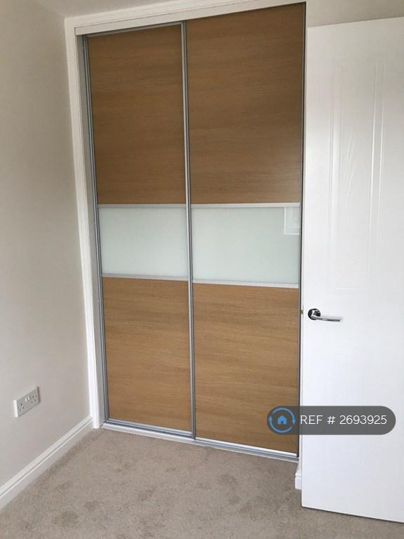 Bed 3 Wardrobe