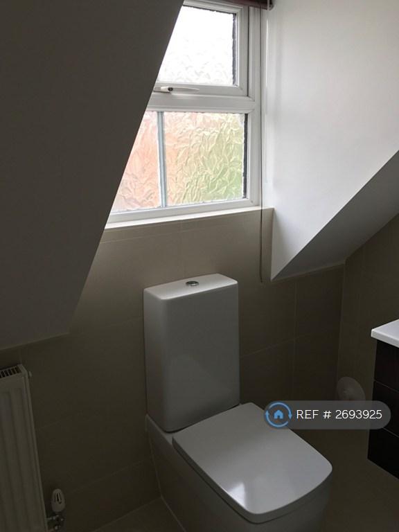 Master Ensuite