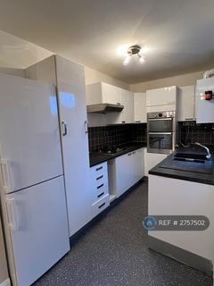 2 bedroom semi-detached house to rent, Highfield Grove, West Bridgford, Nottingham, NG2
