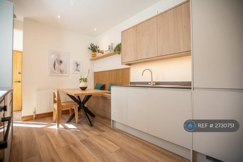 Communal Kitchen