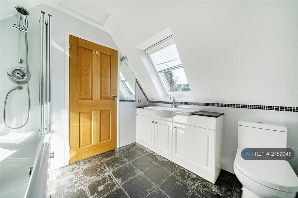 Upstairs Bathroom