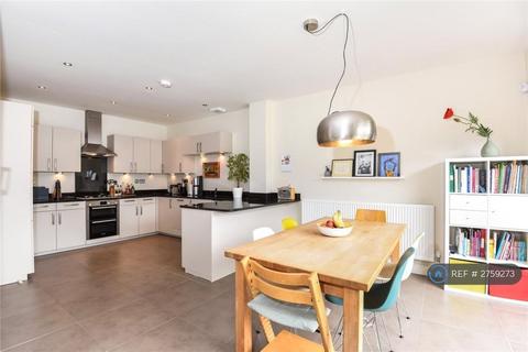 3 bedroom terraced house to rent, Lime Walk, Oxford, OX3