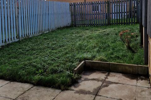 2 bedroom end of terrace house to rent, Maes Y Glo, Bryn SA14