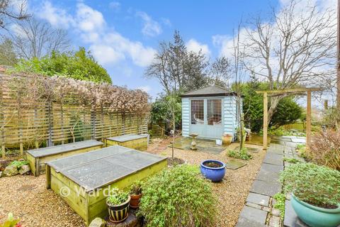 2 bedroom ground floor flat for sale, Hafod, Hythe CT21