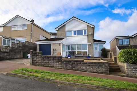 3 bedroom detached house for sale, Coed Yr Esgob, Llantrisant, Pontyclun CF72 8EL