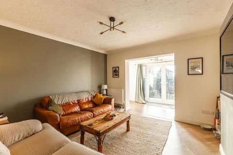 2 bedroom semi-detached bungalow for sale, High School Close, March, Cambridgeshire, PE15 8NX