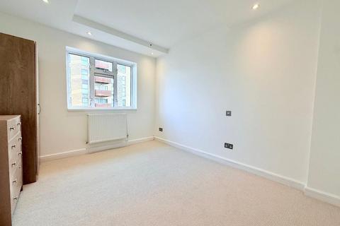 2 bedroom flat to rent, Glendun Road, East Acton, London, W3 7EF