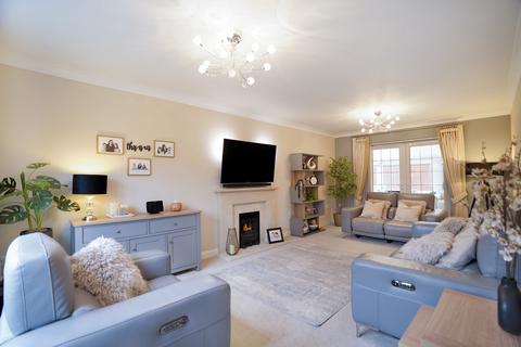 4 bedroom detached house for sale, Blyth Close, Rugby, CV22