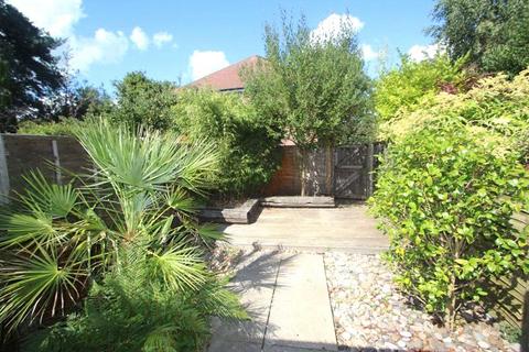 2 bedroom terraced house for sale, The Bartletts, Hamble, Southampton, Hampshire, SO31