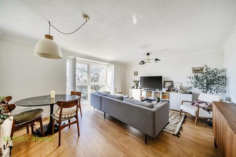 2 bedroom apartment for sale, Beulah Hill, London, SE19