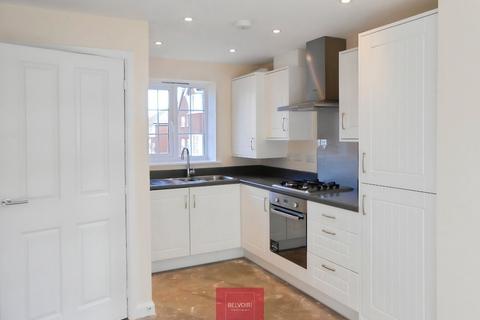 2 bedroom semi-detached house to rent, Crump Way, Evesham, WR11