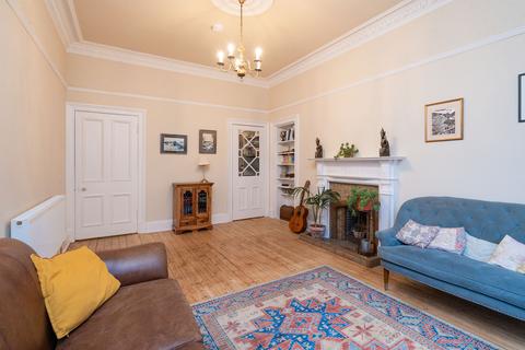 2 bedroom flat for sale, Spottiswoode Road, Edinburgh EH9