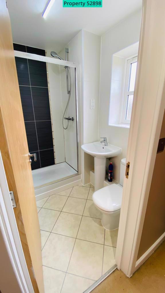 Bedroom1 with Ensuite
