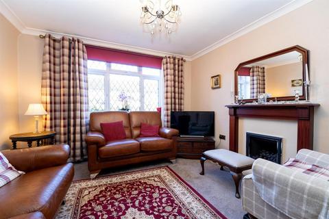 3 bedroom end of terrace house for sale, Buckingham Road, Borehamwood WD6