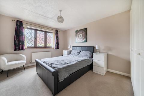 undefined, Poyle Gardens, Bracknell, Berkshire