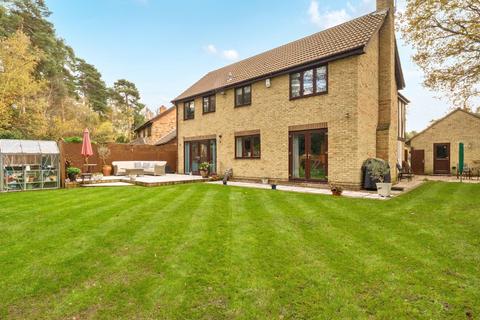 undefined, Holmbury Avenue, Crowthorne, Berkshire