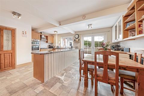 4 bedroom detached house for sale, Paske Avenue, Leicester LE7