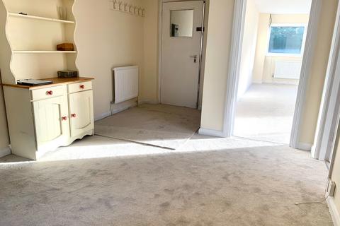 2 bedroom apartment to rent, STONEHAM LANE, SO50